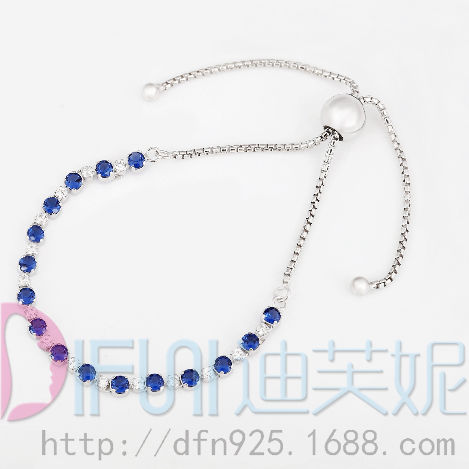 妮迪拉 潘家s925 银手链蓝色镶钻闪烁伸缩链598517C01