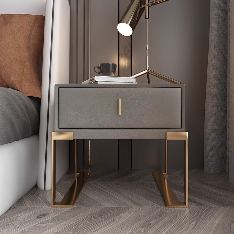 现代轻奢床头柜意式极简实木铁艺设计高级感卧室皮质卧室床边柜子