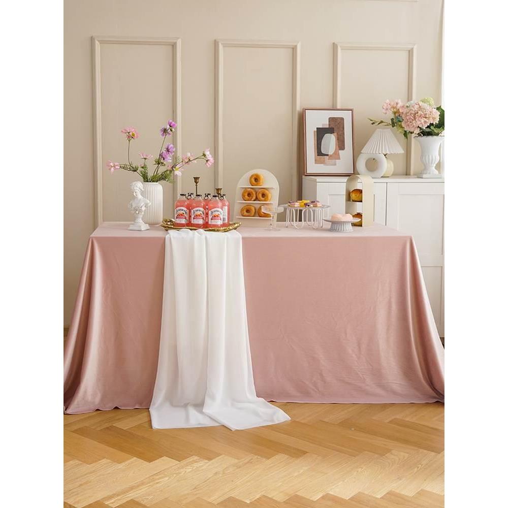 淡粉色丝绒桌布甜品台布置户外婚礼生日活动布展背景茶歇摆台布幔