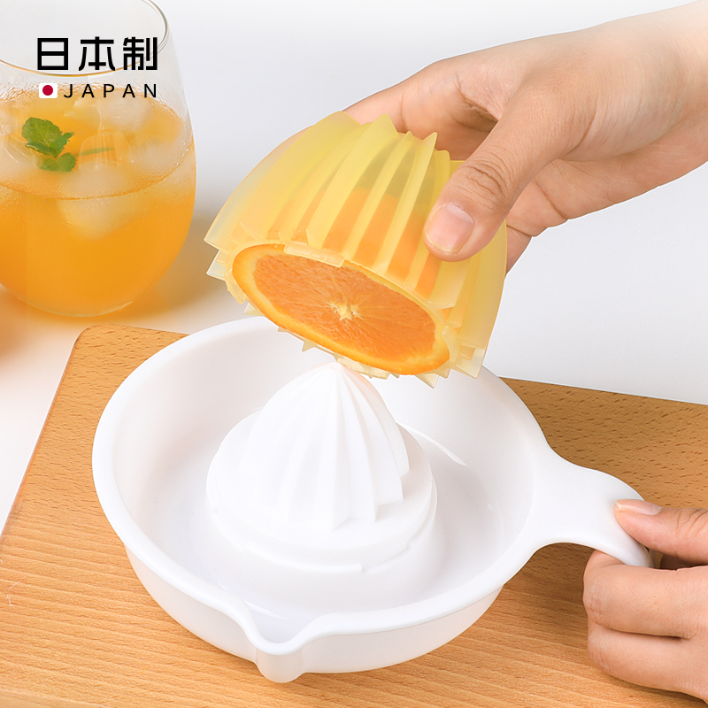 日本制 SANADA带盖榨汁器 简单手动柠檬橙子榨汁模具 易清洗