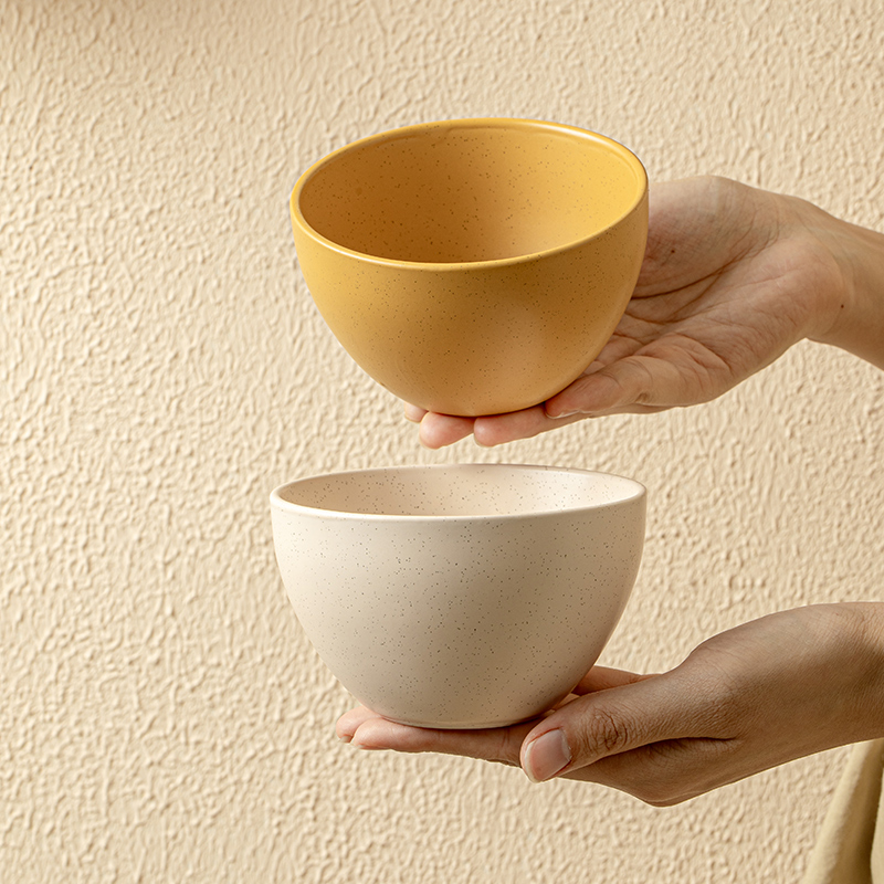 9.99两个4.5英寸米饭碗哑光陶瓷小碗套装 #用这个饭碗吃饭更香了#