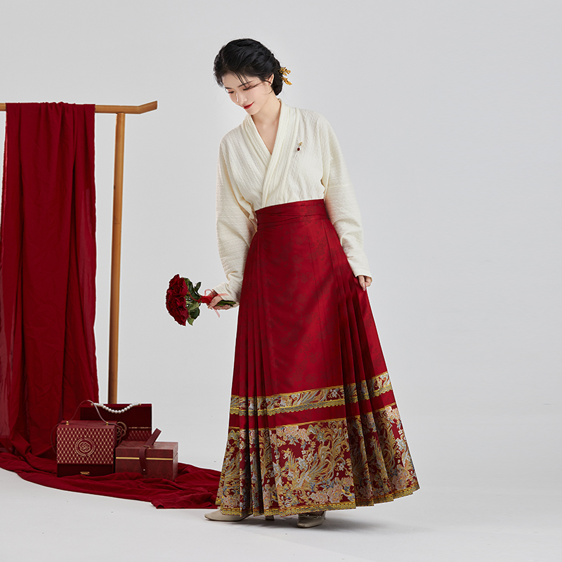织造司原创明制汉服[缔结]改良飞机袖新中式红色马面裙女日常套装