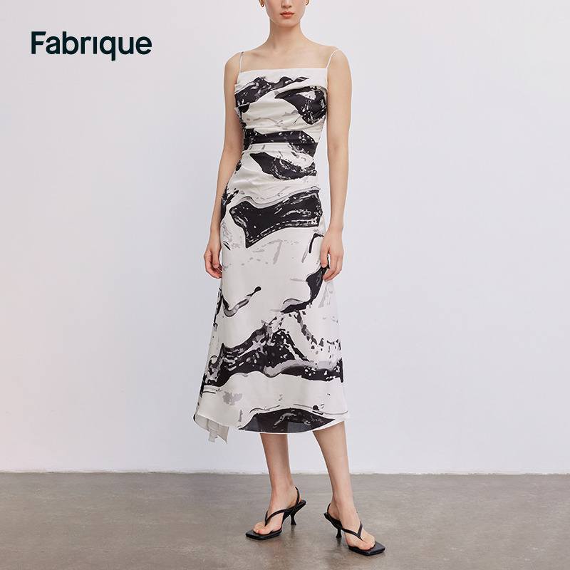 Fabrique【羽墨中式】新中式水墨印花肌理感方领吊带连衣裙吊带裙