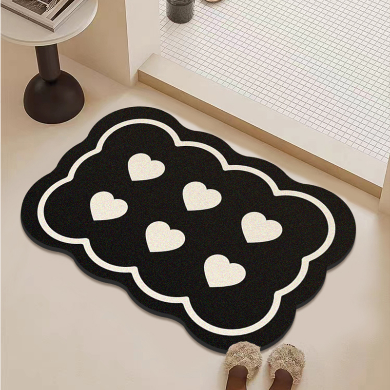 黑色爱心浴室吸水地垫硅藻泥卫生间门口厕所防滑脚垫速干家用地毯