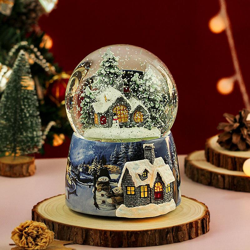 会下雪的水晶球音乐盒男孩机械发条八音盒圣诞节雪景摆件生日礼物