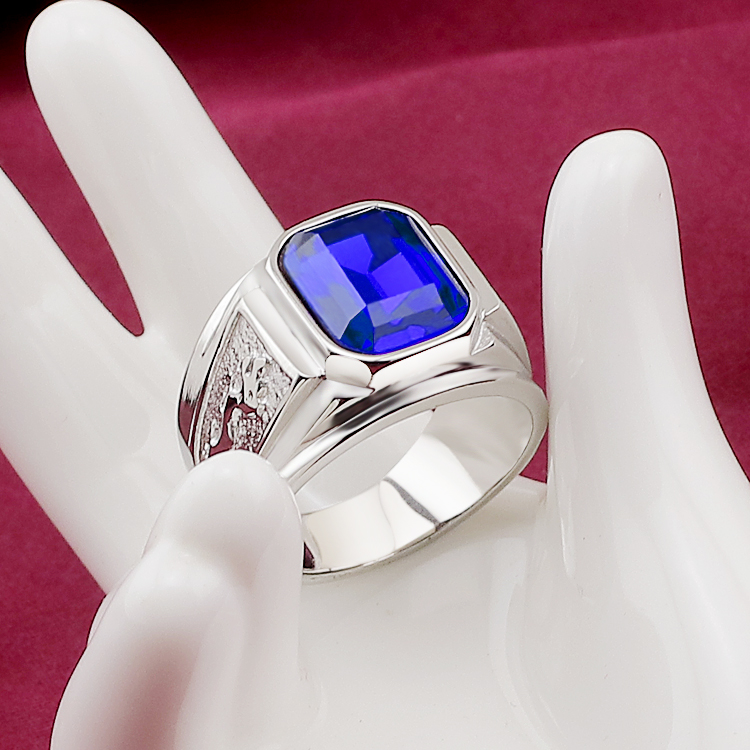 简约时尚日韩版男士戒指复古龙纹蓝宝石戒子男生钛钢食指环不掉色