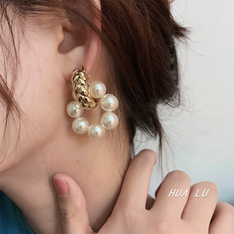 HUALU-杂志时尚感  韩国珍珠大耳圈耳环女气质复古港风高级感耳饰