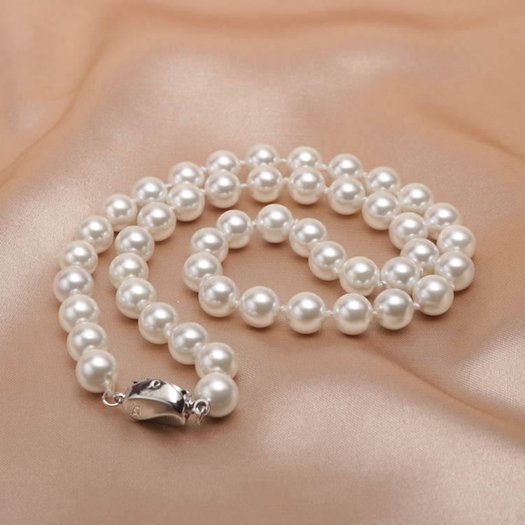 贝壳珠项链女白色母贝珍珠正圆锁骨链送妈妈婆婆母亲节礼物颈链