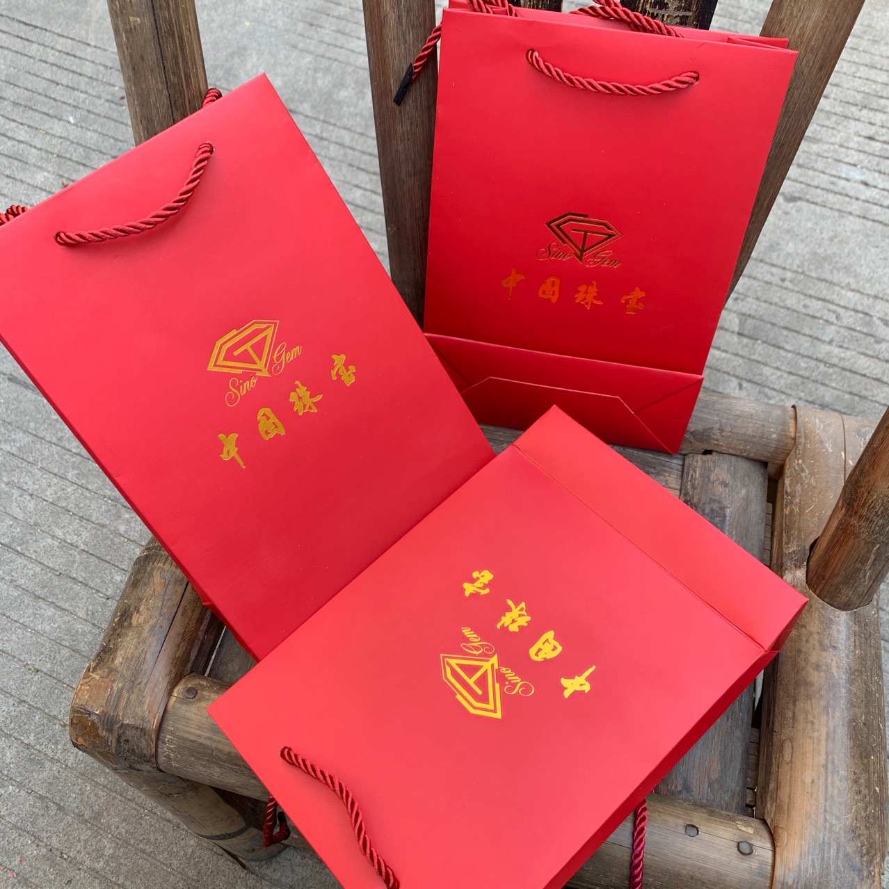 2023款服装袋红色珠宝中国 首饰袋 黄金项链礼品包装纸袋