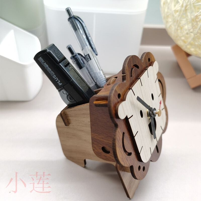 2022年新木制笔筒3木质手工桌面时钟手机架立体木材料