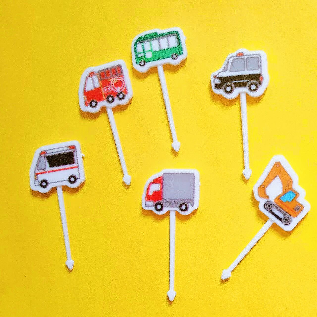日式创意小汽车水果签儿童食品级蛋糕甜点叉便当签宝宝叉装饰签