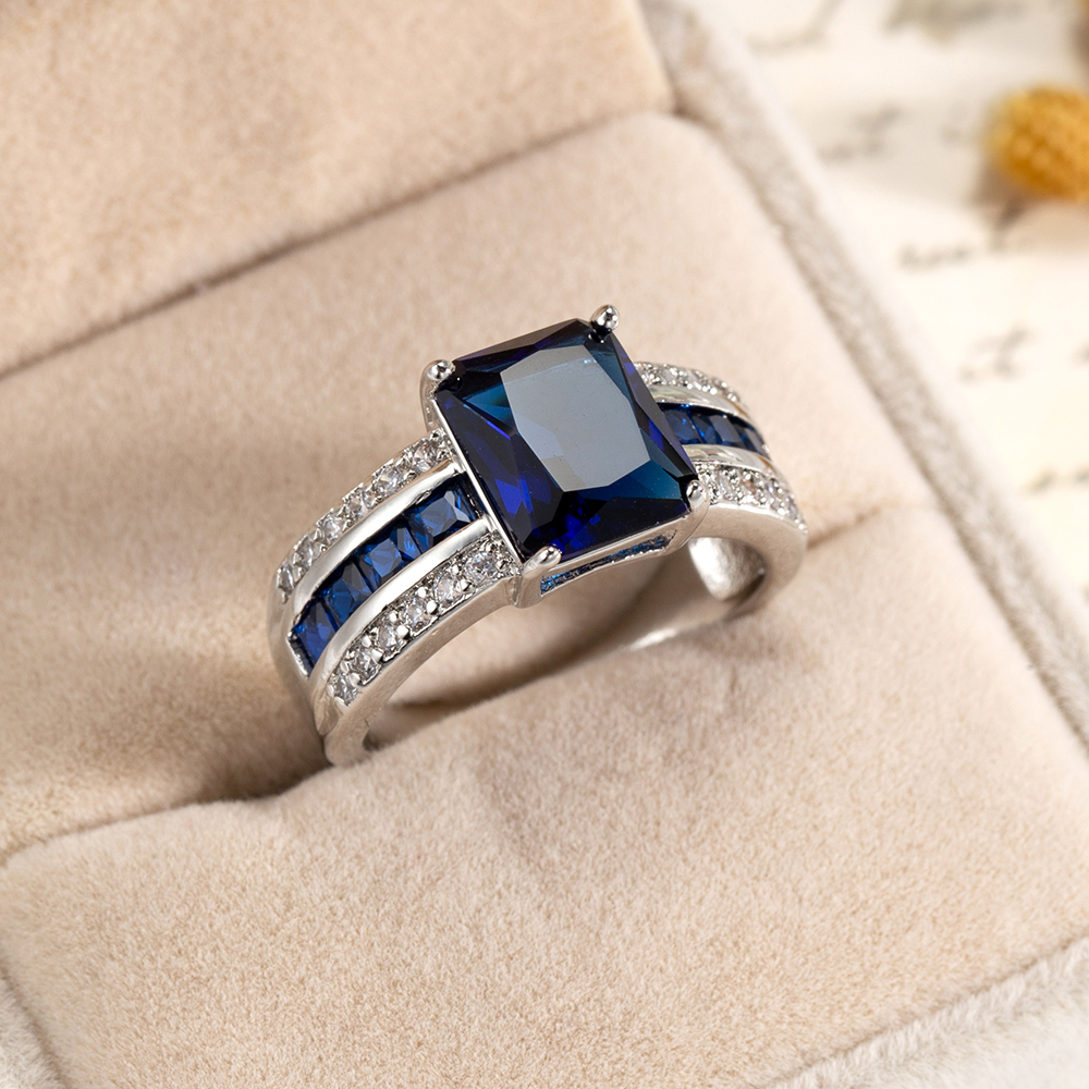欧美流行时尚 微镶方形蓝宝石锆石戒指 个性百搭单身男女求婚钻戒