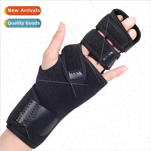 Finger wrist immobilization bmultifunctional finger extensor