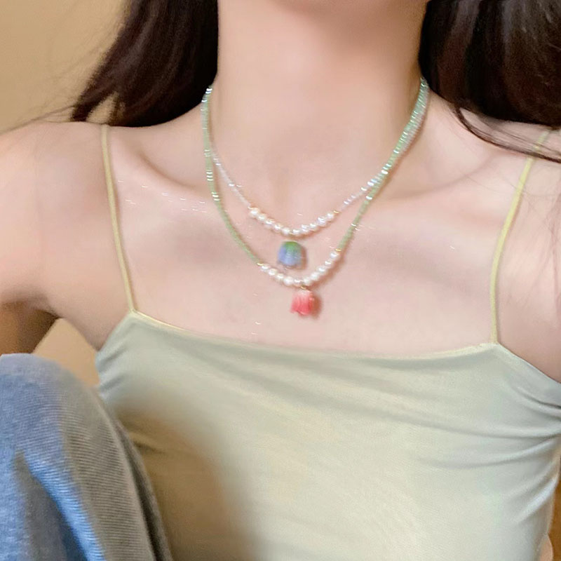 森系郁金香花朵天然珍珠钛钢项链女小众设计高级感彩色串珠锁骨链