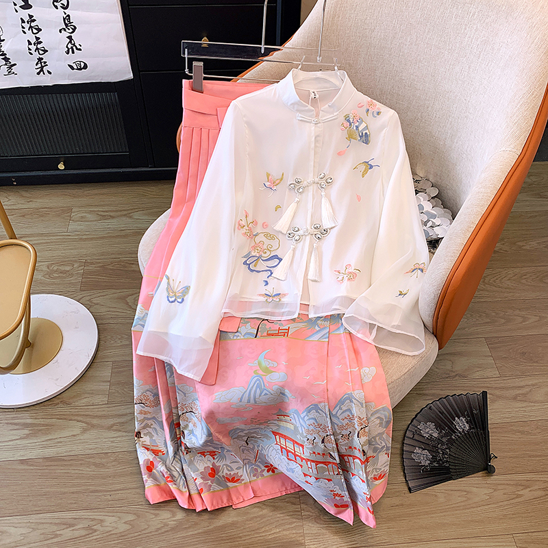 新中式女装汉服小个子日常可穿国风上衣粉色马面裙套装2023新款秋