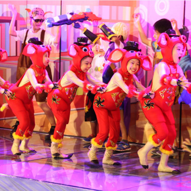 儿童卡通动物演出服快乐的小猪舞蹈服红色三个小猪喜庆佩奇表演服