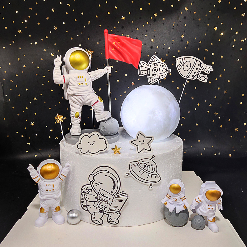 宇航员国旗款航天员蛋糕装饰插件二次元太空人飞机火箭星球生日