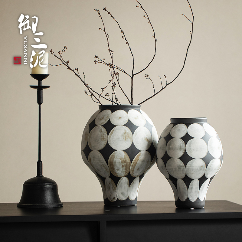 手绘图案格纹侘寂风陶罐装饰摆件高级感中式陶瓷花瓶客厅插花花瓶