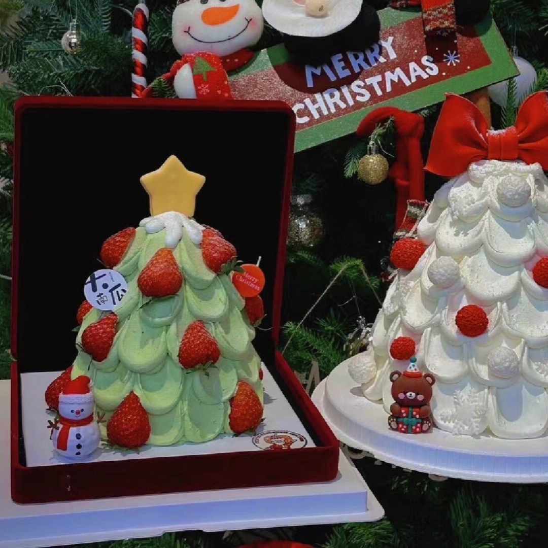 圣诞节戒指盒蛋糕装饰摆件圣诞草圈铃铛叶子圣诞树4寸包装盒插件