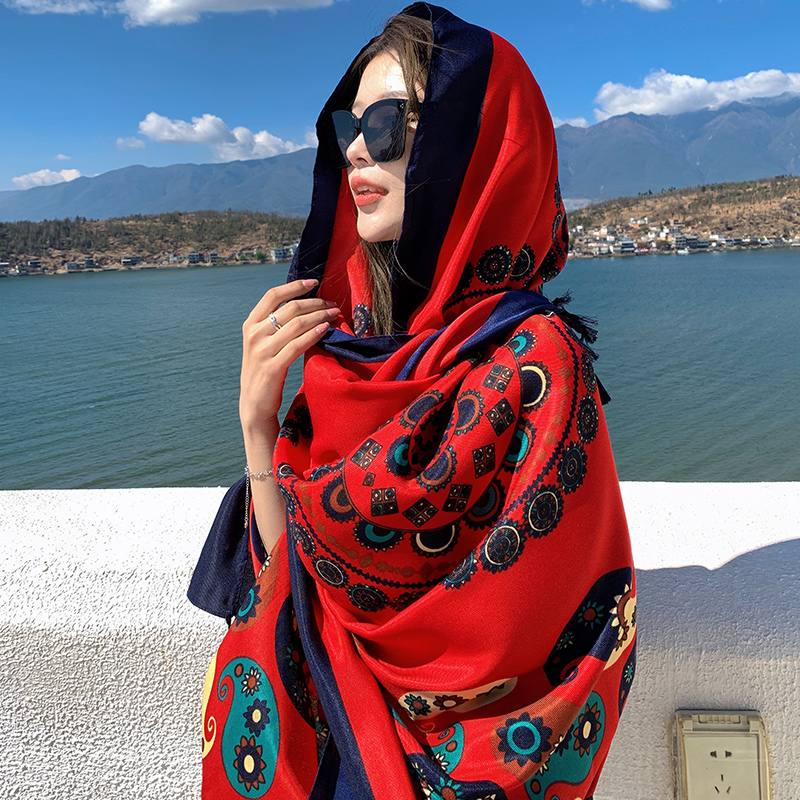 披肩女外搭斗篷西藏旅行穿搭防晒旅游民族风2024新款新疆沙漠丝巾