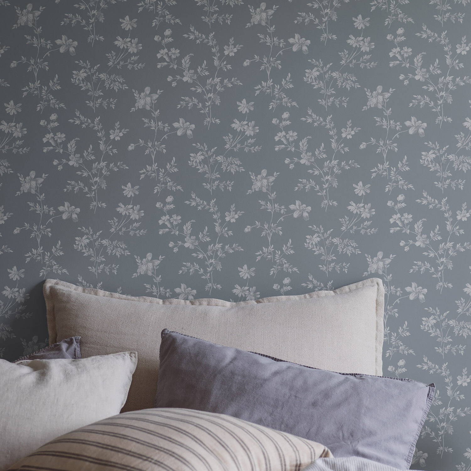 瑞典原装进口Ängsblomma 美式花卉田园温馨恬静卧室背景墙壁纸