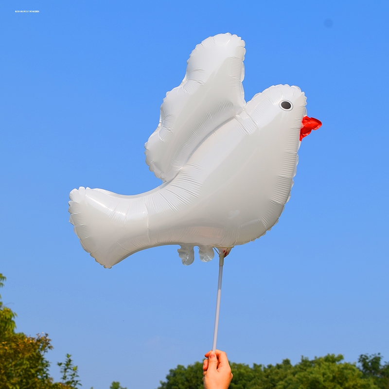 白色和平鸽子红嘴小白鸽手持铝膜气球欧式婚礼装饰飘空气球