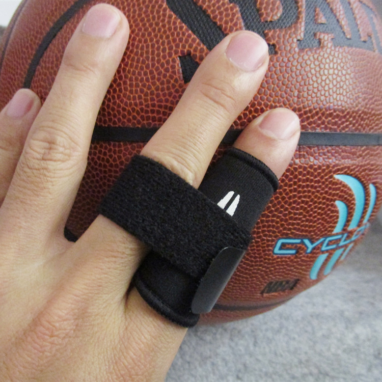 篮球足球排球运动绑带护指套保护手指脱臼科比欧文詹姆斯运动护具