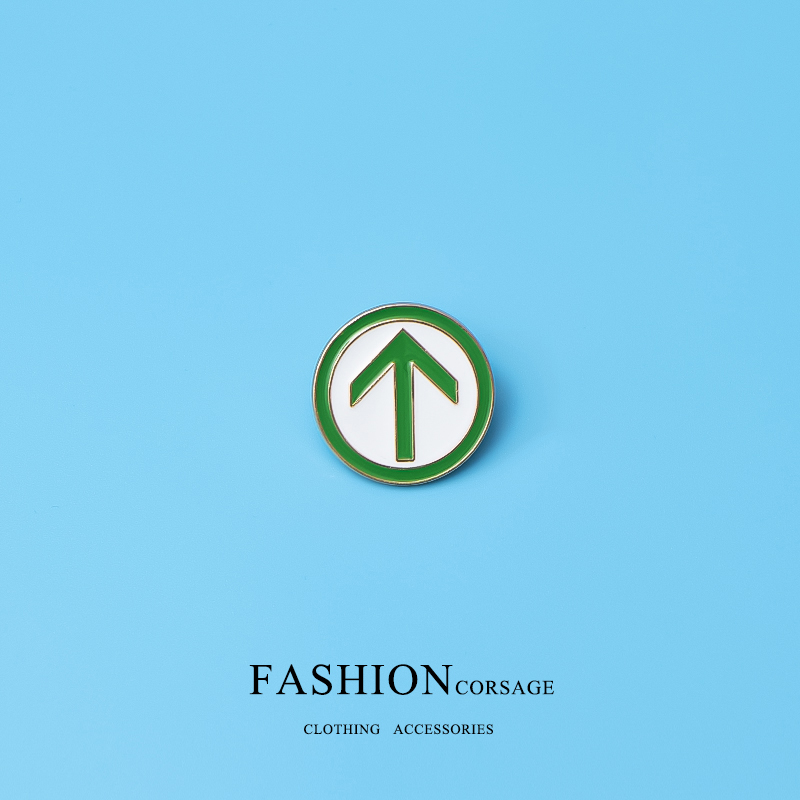 行程卡绿马胸针绿码通行标志徽章个性创意男别针女学生包包装饰品