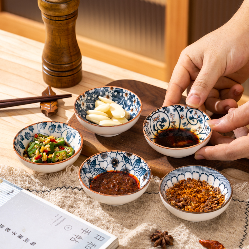3寸陶瓷釉下彩日式手绘味碟蘸料家用餐厅创意酱油碟醋碟小圆碟子