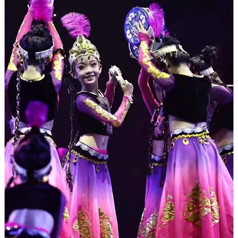少数民族服装儿童新疆维吾尔族大摆裙石榴红了舞蹈演出服艺考服装
