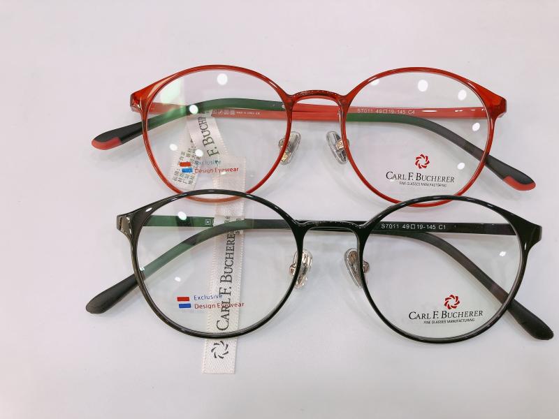 实体店专柜 宝齐莱眼镜架 宝齐莱超轻钨钛眼镜架 S7011