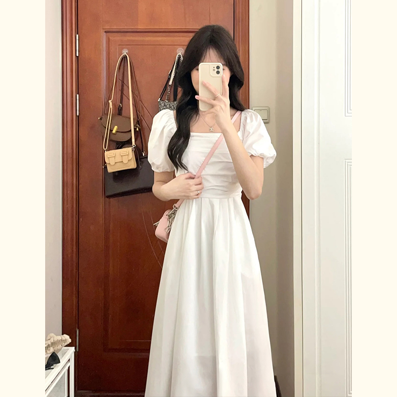 法式温柔方领白色连衣裙女夏季新款小个子泡泡袖显瘦气质高腰长裙