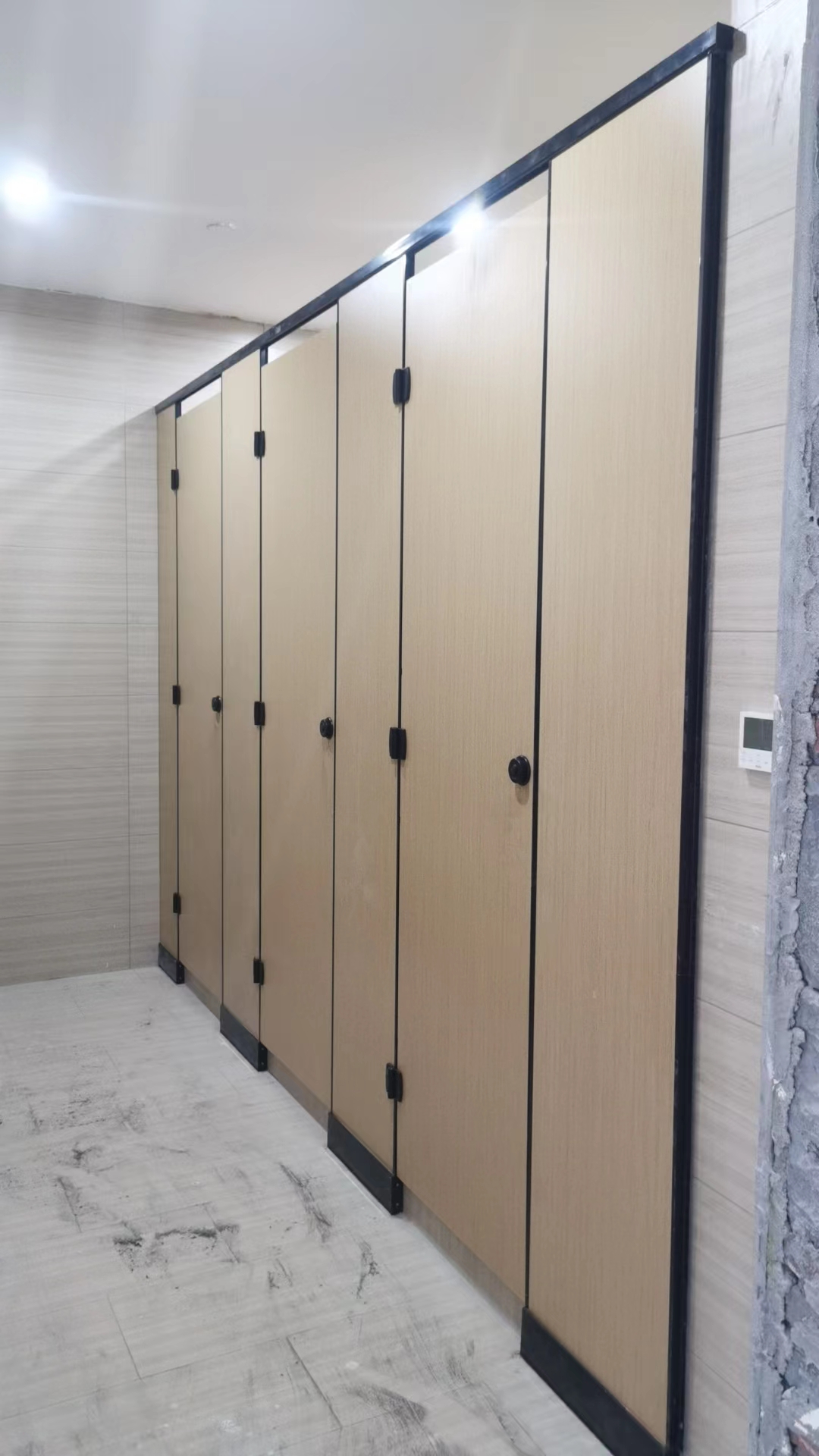 公共厕所卫生间隔断测量抗倍特蜂窝板PVC挂墙板免费全国设计施工