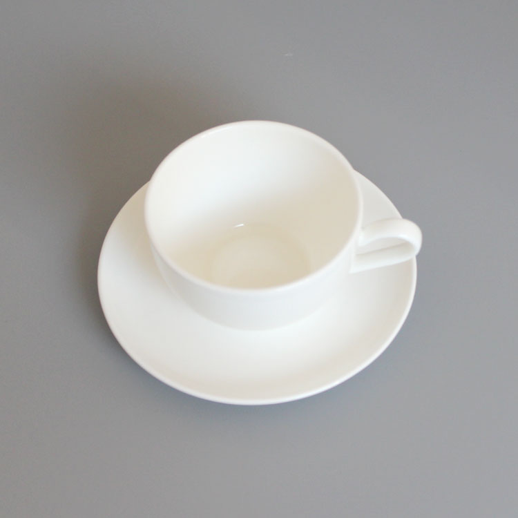 纯白骨瓷咖啡杯碟套装拿铁杯 欧式英式红茶杯下午茶茶具陶瓷杯子