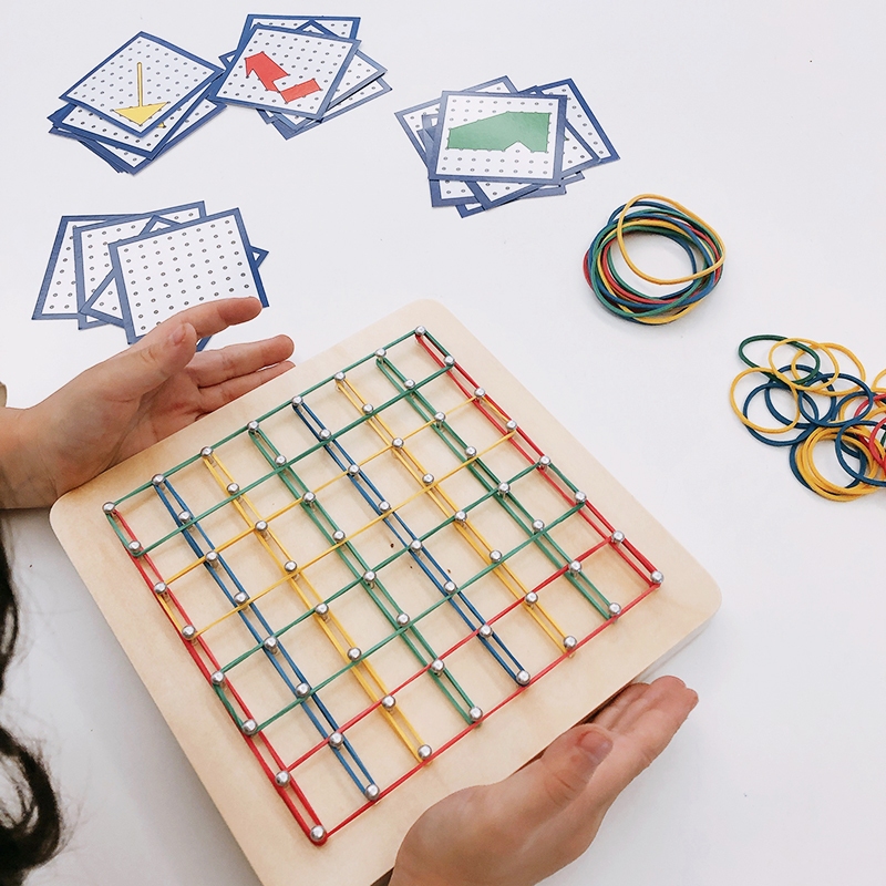 蒙氏教具 儿童创意图形钉子板 小学生用空间想象力益智玩具带卡片