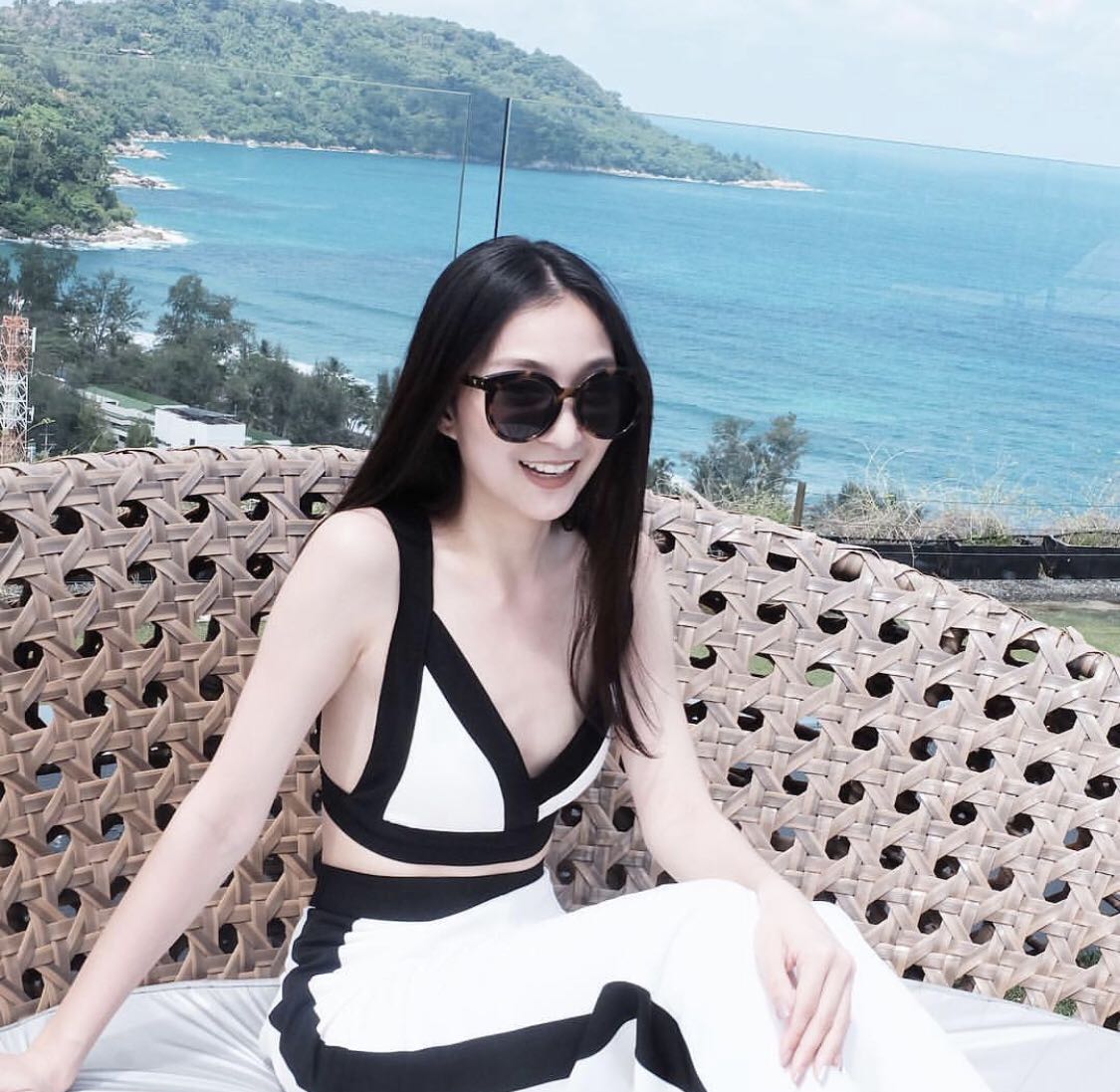Babeliz泰国正品黑白气质吊带直筒裤套装泰剧女主度假休闲风