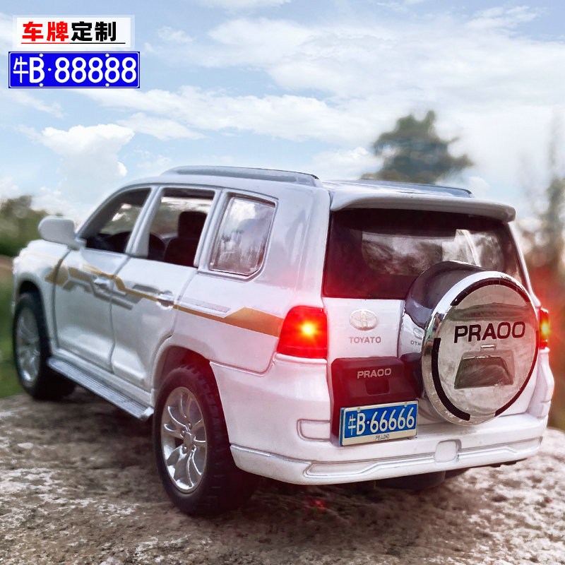 中东版 丰田普拉多霸道合金属汽车模型声光回力儿童玩具车SUV摆件