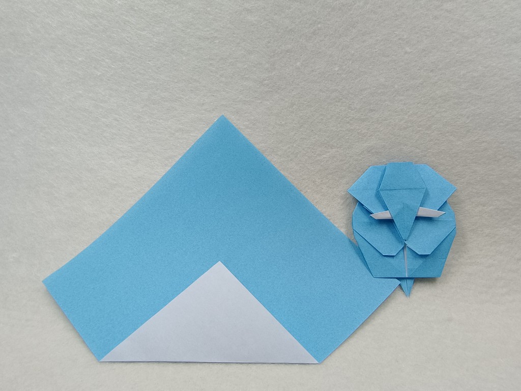 活动浅蓝色白色双色纸正方形折纸蓝白专业折纸15厘米30厘米70厘米