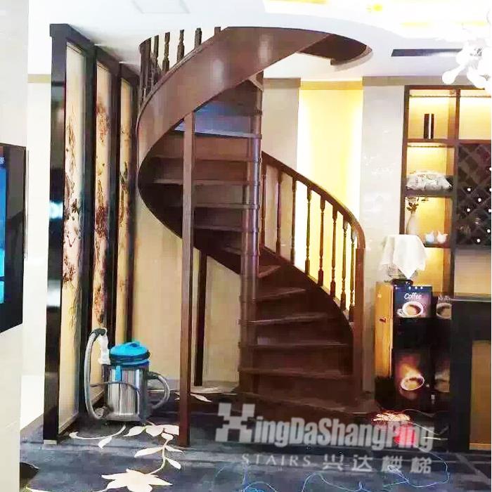 武汉实木楼梯厂家弧形楼梯设计别墅室内旋转扶手艺术钢板悬浮楼梯