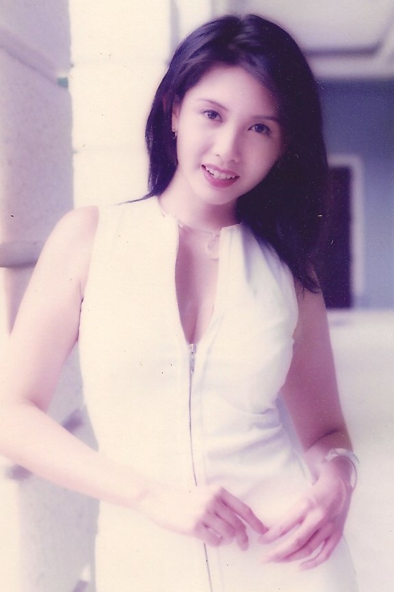 七八十年代香港女明星邱淑贞经典海报写真老照片宿舍壁纸装饰画1B