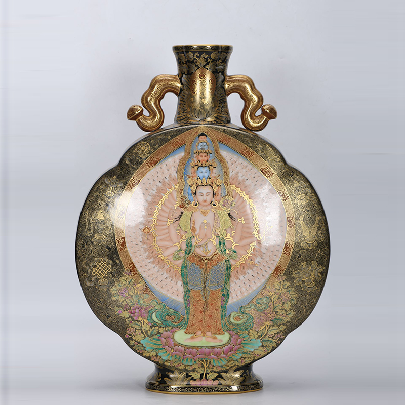 清乾隆瓷器珐琅彩描金唐卡人物抱月瓶古董古玩明清老瓷器收藏品