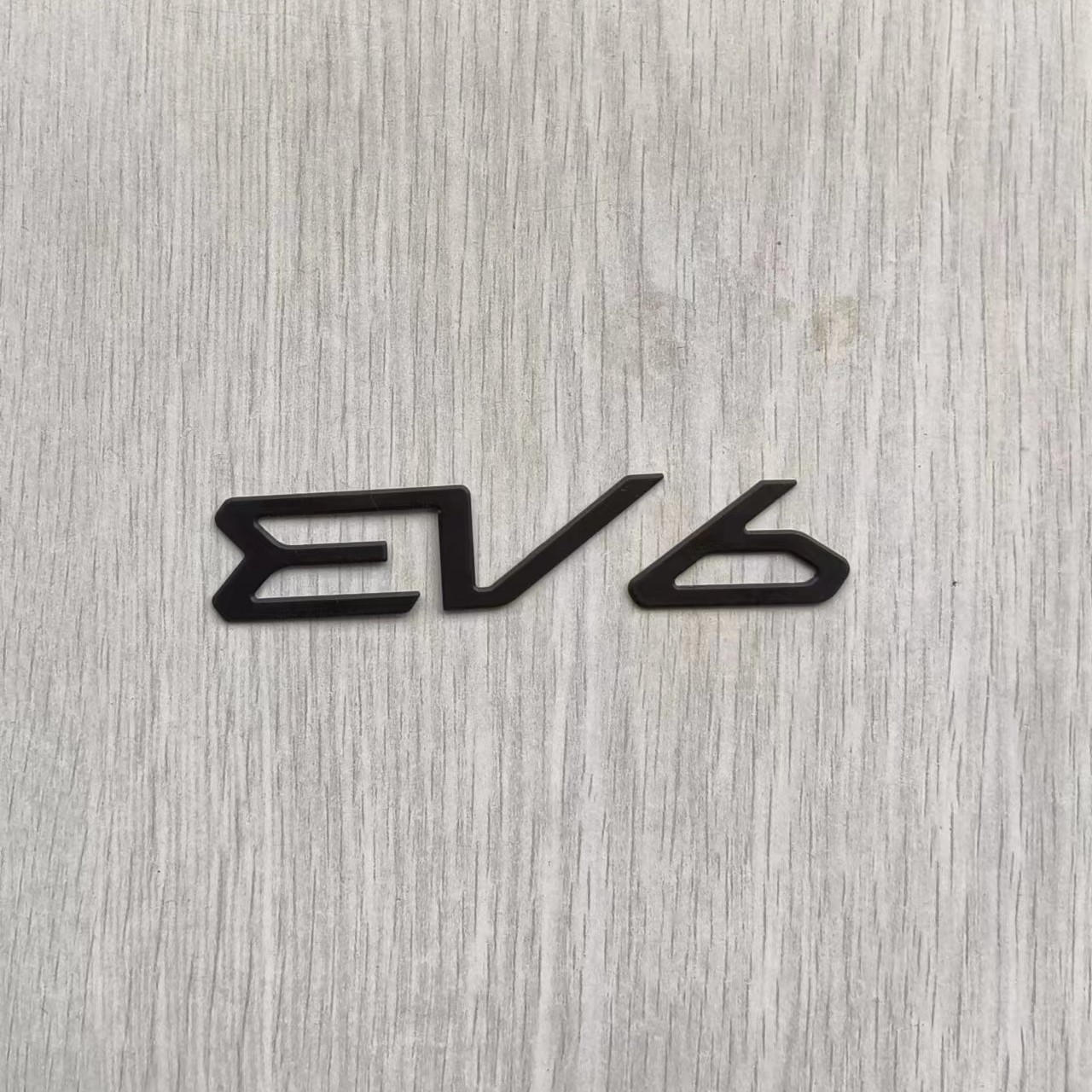 现代KIA起亚EV6车尾标GTLINE尾标EMBLEM LOGO凯酷铝合金黑色拉丝