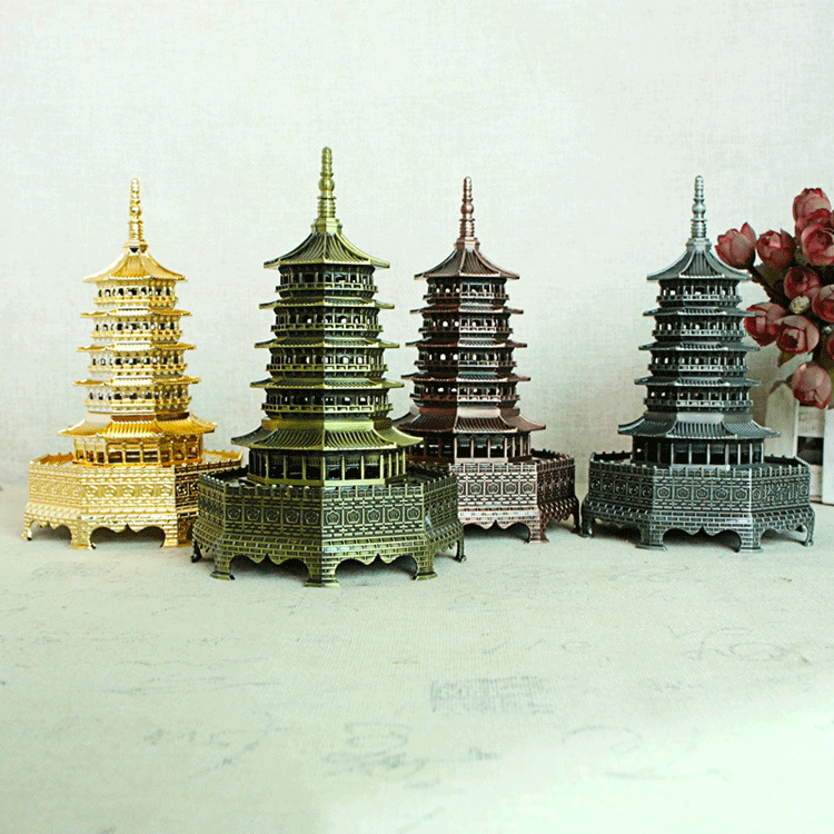 正品杭州旅游纪念品合金雷峰塔 新白娘子传奇的经典模型  雷峰塔