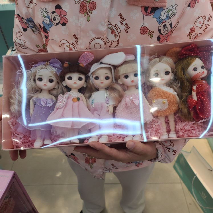 6个娃娃套装小武公主（不带盒子）