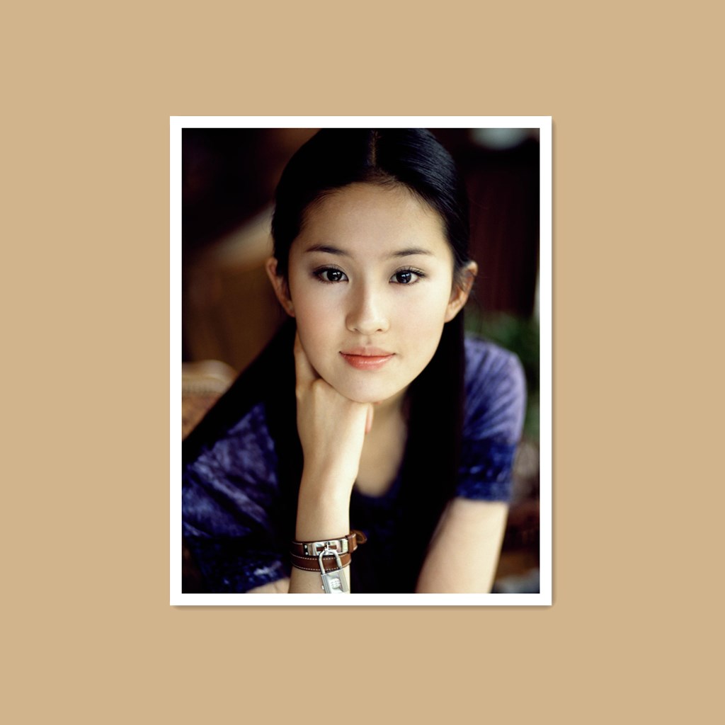 刘亦菲Crystal Liu神仙姐姐高清写真照片相片海报12寸塑封装饰画