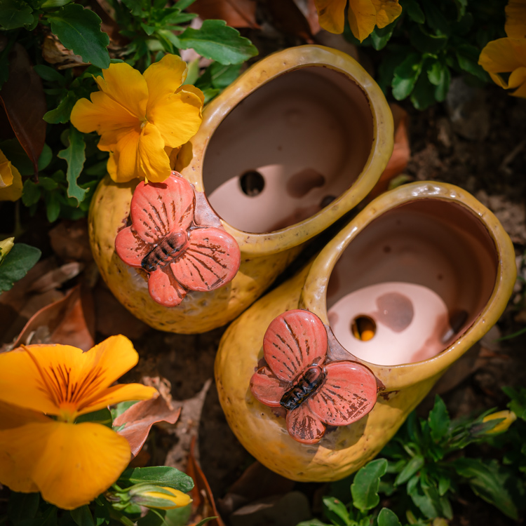 陶瓷可爱韩式小鞋子多肉花盆创意花器彩色立体卡通家居装饰摆件