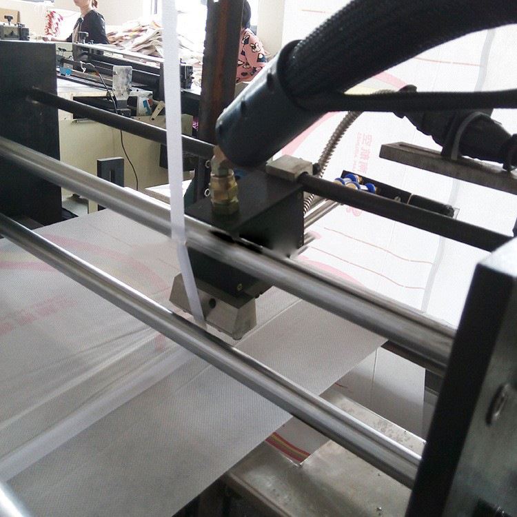 环联双面胶切割机 全自动双面胶机器 自动贴双面胶机