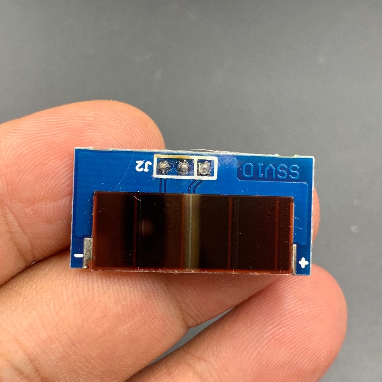 十个价 小太阳能板 带PCB lm358运放 像太阳检测或者供电 研究价