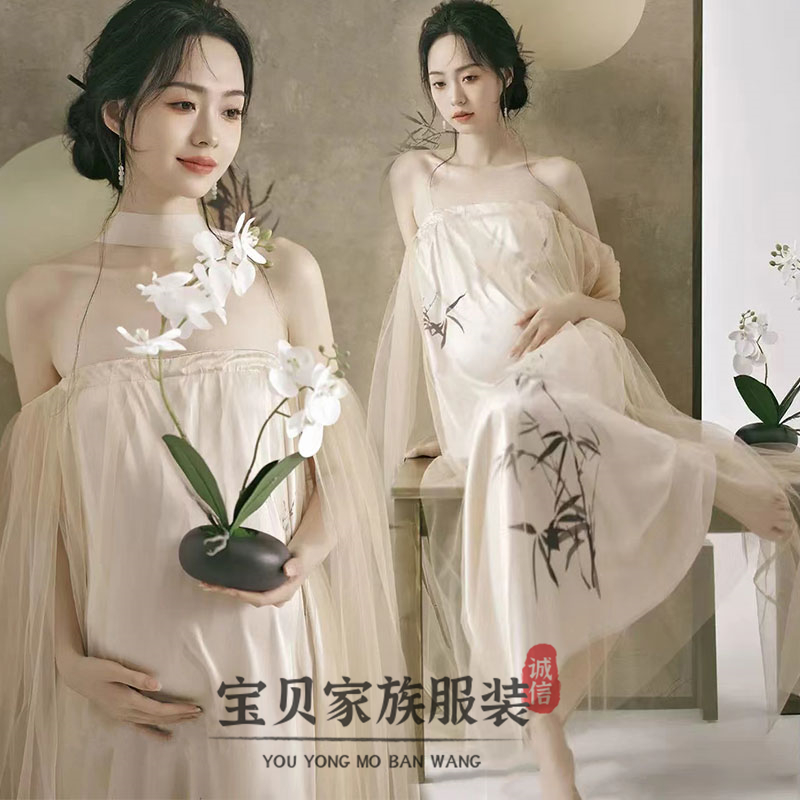 影楼新中式孕妇写真拍照服装复古园林水墨画风格一字肩抹胸网纱裙