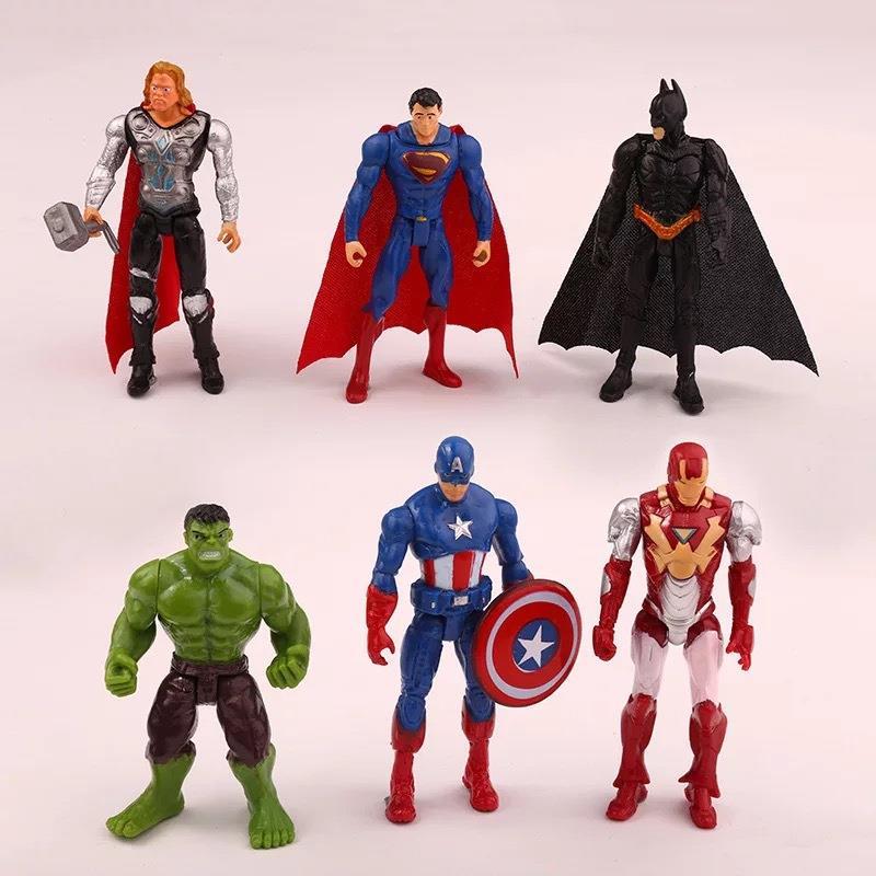 复仇者联盟盲盒威漫英雄超人美队钢铁侠绿巨人蝙蝠侠手办摆件玩具